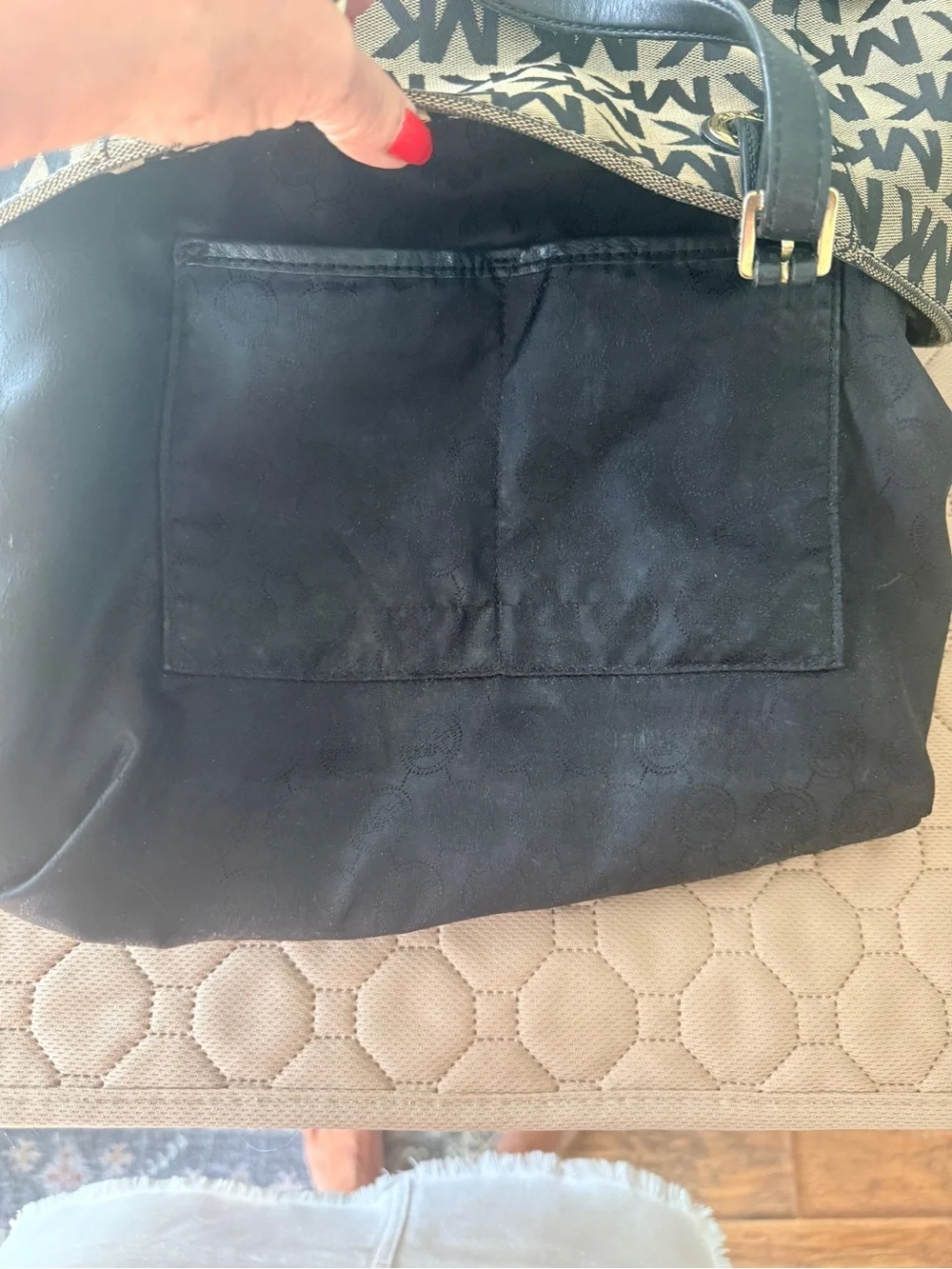 Michael Kors Jet Set Logo Tote canvas Beige & Brown MK Leather straps Good cond.